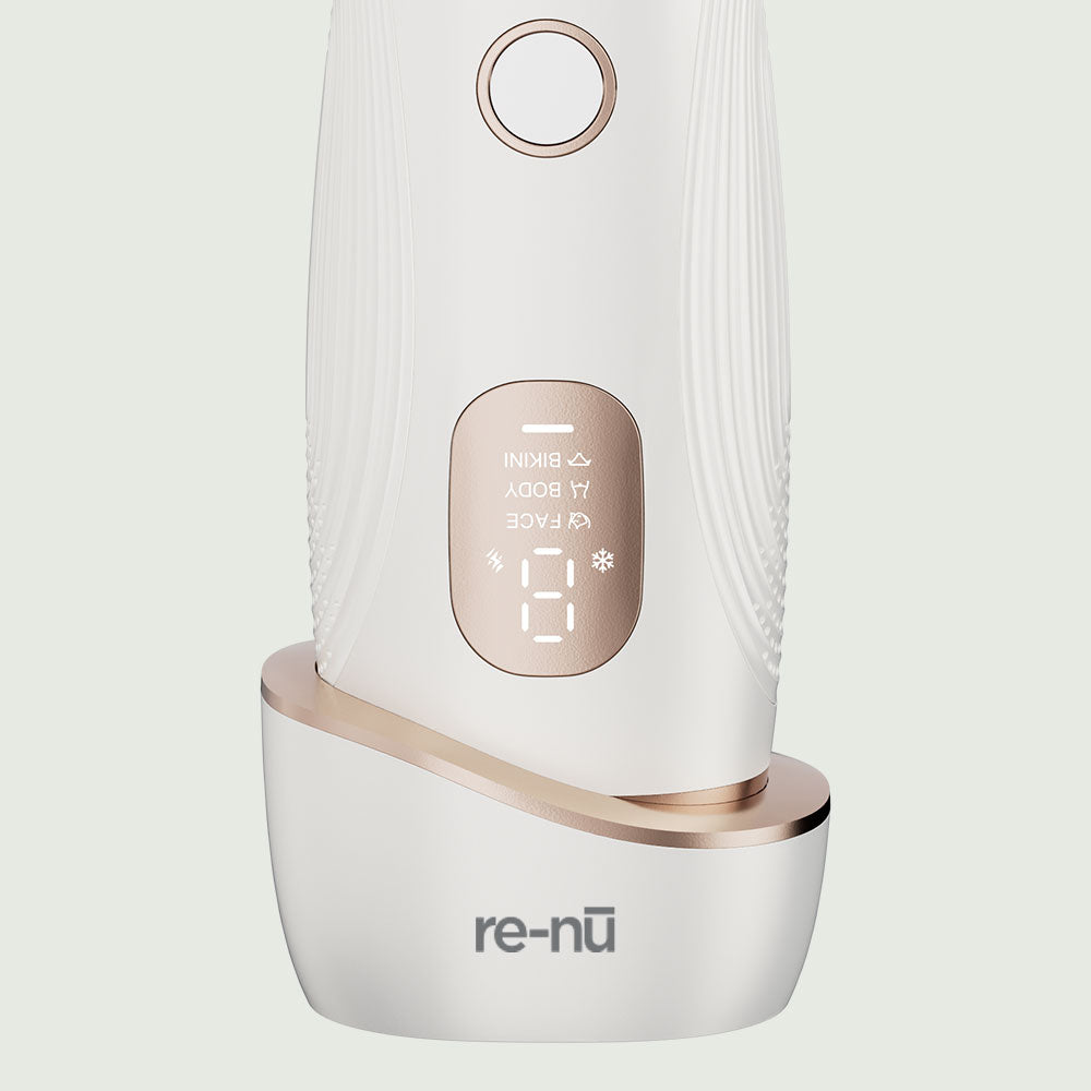 Close-up of IPL flash window on the IPL Hair Removal Device with Ice Cooling Tech showing high-precision quartz lamp