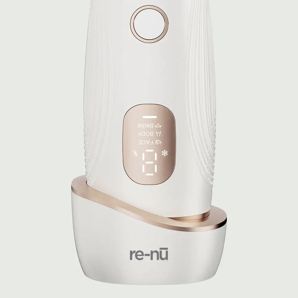 Close-up of IPL flash window on the IPL Hair Removal Device with Ice Cooling Tech showing high-precision quartz lamp