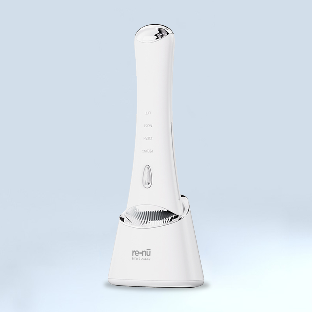 Ultrasonic Skin Scrubber with UV Base