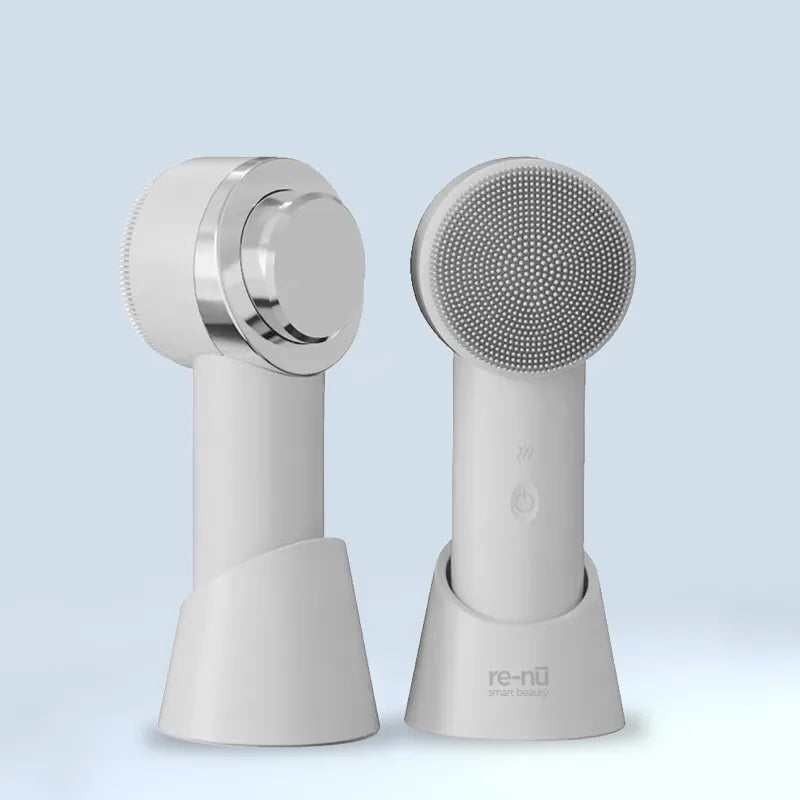 A PurePulse Elite Sonic Brush with built-in heat function, designed to deeply cleanse and enhance skin glow.







